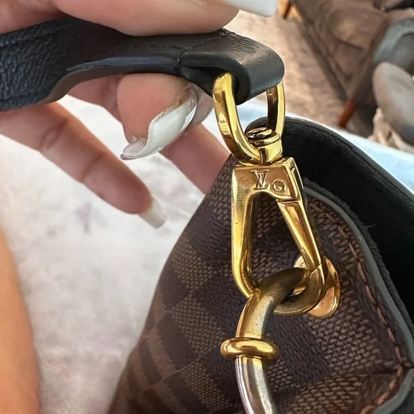 Louis Vuitton Riverside Damier Ebene Satchel Shoulder Bag - Picture 17 of 17